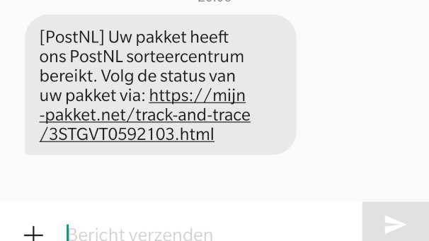 Een nep PostNL sms met een link naar een verdachte website